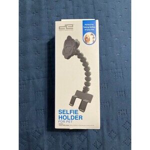 Digital Essentials Clip On Selfie Holder for Pets